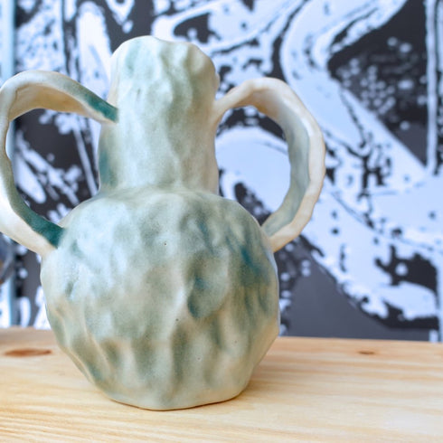 vase / wi20-077